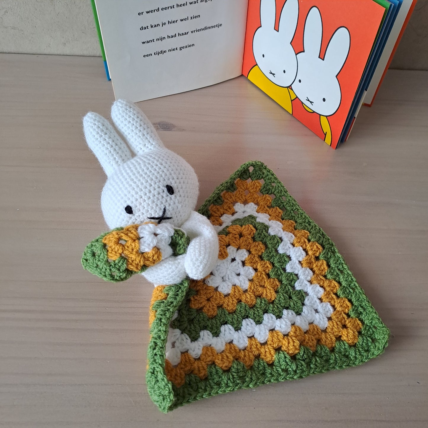 Nijntje knuffeldoekje
