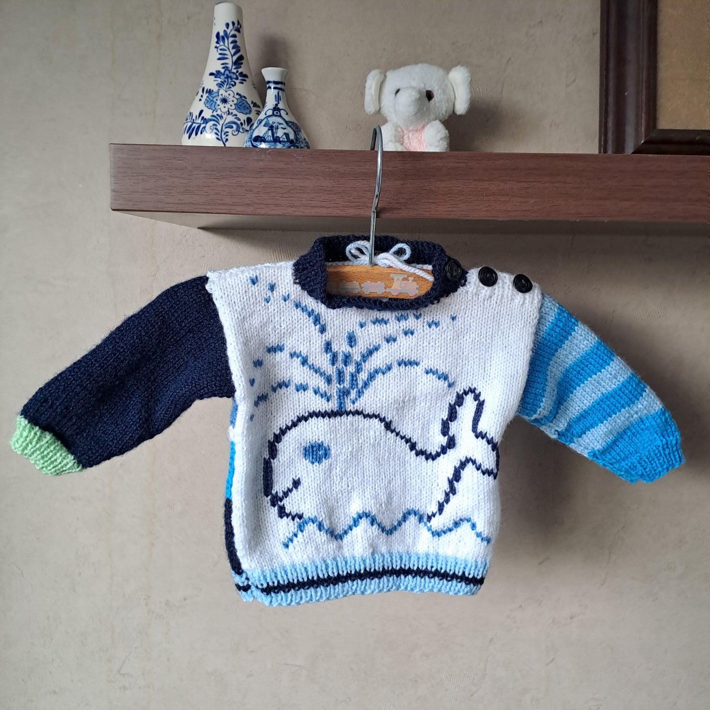 Babytruitjes gebreid div kleuren