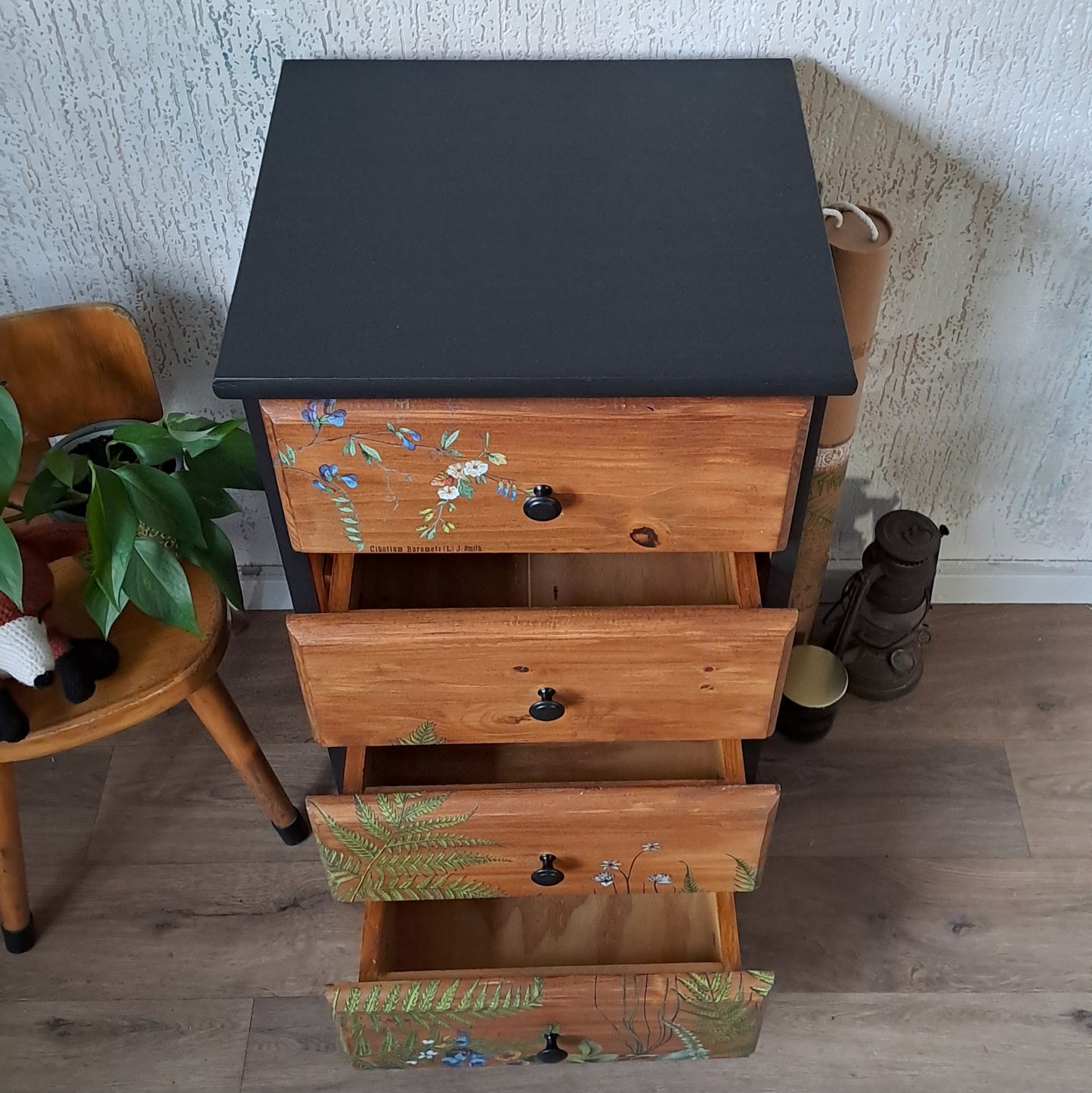 Botanisch ladekastje zwart