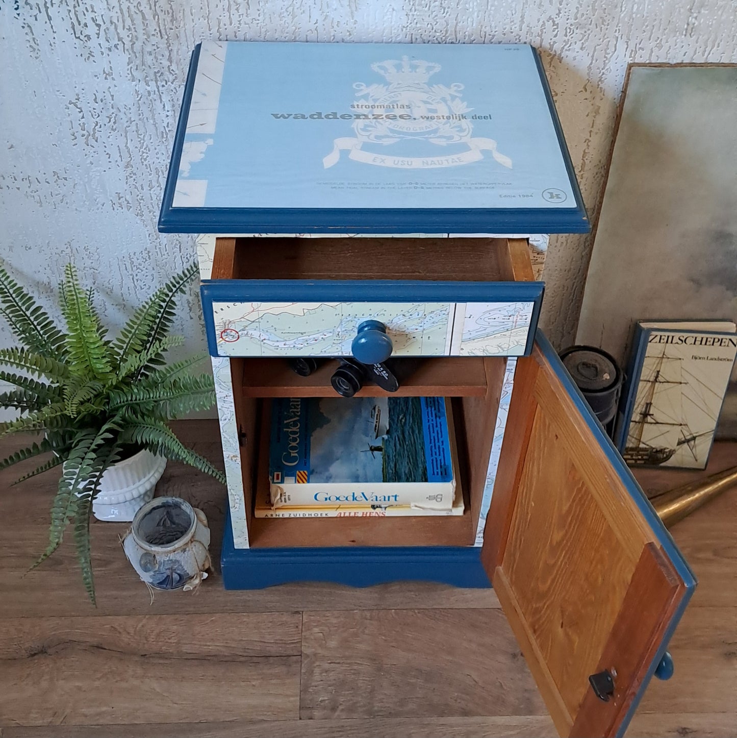Nachtkastje nautisch