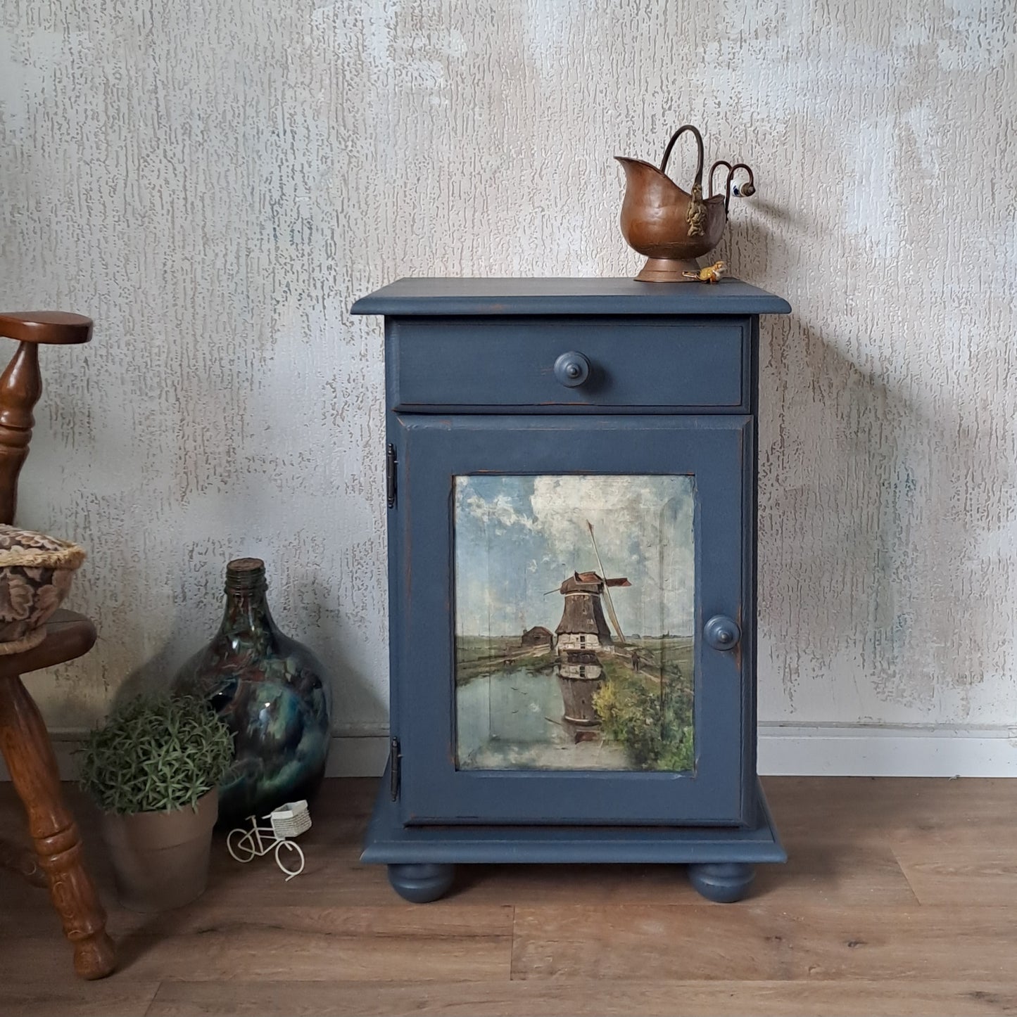 Oud Hollands nachtkastje